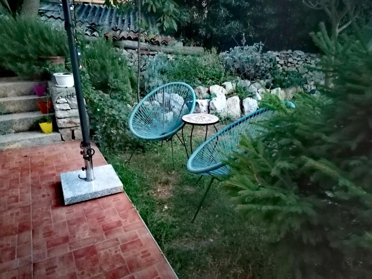 Dairos Mali Lošinj Exterior foto